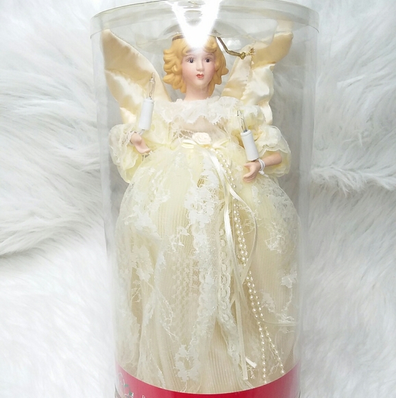 Vintage Angel Christmas Tree Topper Lighted Lace - Picture 5 of 15